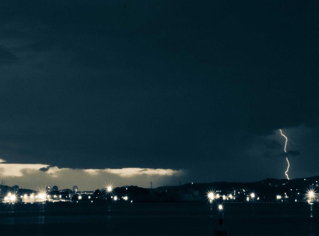 DIY Battle Pass: How to Create Your Own Custom Background